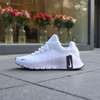 NIKE յունի